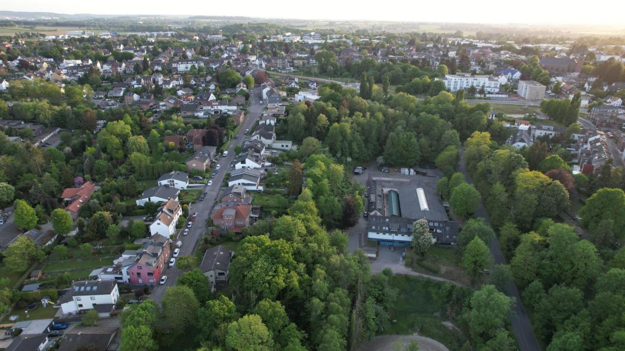 Wunderschoen Zwischen Ortsausgang Und Waldesrand Gelegene, Schoene Apartments Херцогенрат Экстерьер фото